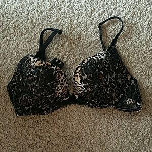 Victoria secret bra (32 b)